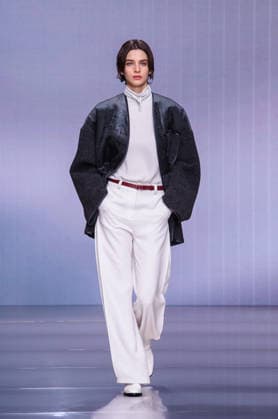 Milano Fashion Week - Women F W 26-27 Giorgio Armani fashion show Catwalk Milan, Italy Milano Fashion Week - Women F W 26-27 Giorgio Armani fashion show Catwalk Milan, Italy 1st March 2026 SGPItalia id 134512_003 * Not Exclusive  Copyright: xLorenzoxBaroncelli SGPx