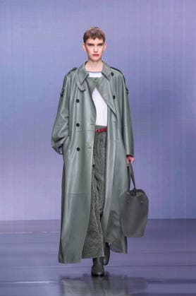 Milano Fashion Week - Women F W 26-27 Giorgio Armani fashion show Catwalk Milan, Italy Milano Fashion Week - Women F W 26-27 Giorgio Armani fashion show Catwalk Milan, Italy 1st March 2026 SGPItalia id 134512_003 * Not Exclusive  Copyright: xLorenzoxBaroncelli SGPx