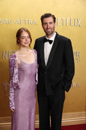 32nd Annual Actor Awards Emma Stone and guest at the 32nd Annual Actor Awards presented by SAG-AFTRA (formerly Screen Actors Guild Awards) held at the Shrine Auditorium and Expo Hall on March 1, 2026 in Los Angeles, California, United States., Credit:Xavier Collin Avalon USA, Los Angeles  Copyright: xXavierxCollinx xAvalonx 1079442743