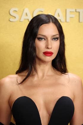 32nd Annual Actor Awards Irina Shayk at the 32nd Annual Actor Awards presented by SAG-AFTRA (formerly Screen Actors Guild Awards) held at the Shrine Auditorium and Expo Hall on March 1, 2026 in Los Angeles, California, United States., Credit:Xavier Collin Avalon USA, Los Angeles  Copyright: xXavierxCollinx xAvalonx 1079443680