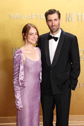 32nd Annual Actor Awards Emma Stone and guest at the 32nd Annual Actor Awards presented by SAG-AFTRA (formerly Screen Actors Guild Awards) held at the Shrine Auditorium and Expo Hall on March 1, 2026 in Los Angeles, California, United States., Credit:Xavier Collin Avalon USA, Los Angeles  Copyright: xXavierxCollinx xAvalonx 1079446789