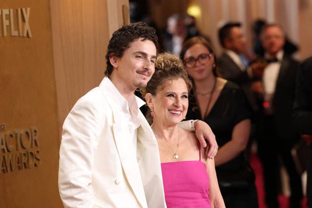 32nd Annual Actor Awards TimothÄ‚e Chalamet, guest and guest at the 32nd Annual Actor Awards presented by SAG-AFTRA (formerly Screen Actors Guild Awards) held at the Shrine Auditorium and Expo Hall on March 1, 2026 in Los Angeles, California, United States., Credit:Xavier Collin Avalon USA, Los Angeles  Copyright: xXavierxCollinx xAvalonx 1079449260