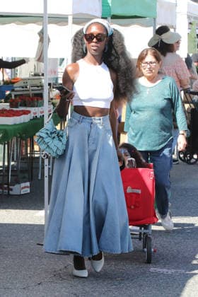 Celebrities enjoy their Sunday shopping at the local Farmers Market Featuring: Jodie Turner Smith Where: Studio City, California, United States When: 01 Mar 2026 Credit: H2Y INSTARimages EDITORIAL USE ONLY. NOT FOR USE BY NEWSPAPERS BASED IN THE UK. Copyright: xx instar55519600