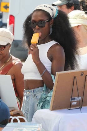 Celebrities enjoy their Sunday shopping at the local Farmers Market Featuring: Jodie Turner Smith Where: Studio City, California, United States When: 01 Mar 2026 Credit: H2Y INSTARimages EDITORIAL USE ONLY. NOT FOR USE BY NEWSPAPERS BASED IN THE UK. Copyright: xx instar55519608