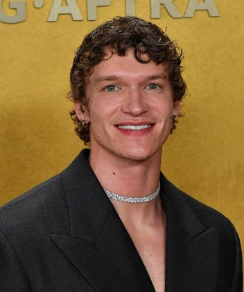 32nd Annual Actor Awards - Arrivals Connor Storrie attends the 32nd Annual Actor Awards at Shrine Auditorium and Expo Hall on March 01, 2026 in Los Angeles, California. Los Angeles Shrine Auditorium California USA Copyright: xFlanigan imageSPACEx