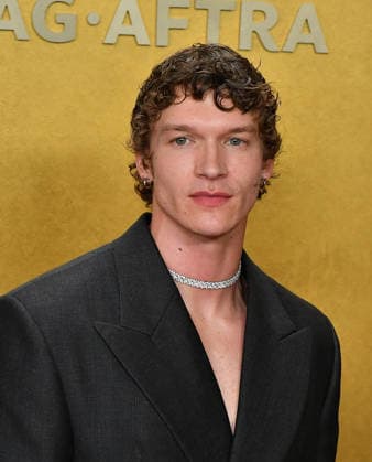 32nd Annual Actor Awards - Arrivals Connor Storrie attends the 32nd Annual Actor Awards at Shrine Auditorium and Expo Hall on March 01, 2026 in Los Angeles, California. Los Angeles Shrine Auditorium California USA Copyright: xFlanigan imageSPACEx