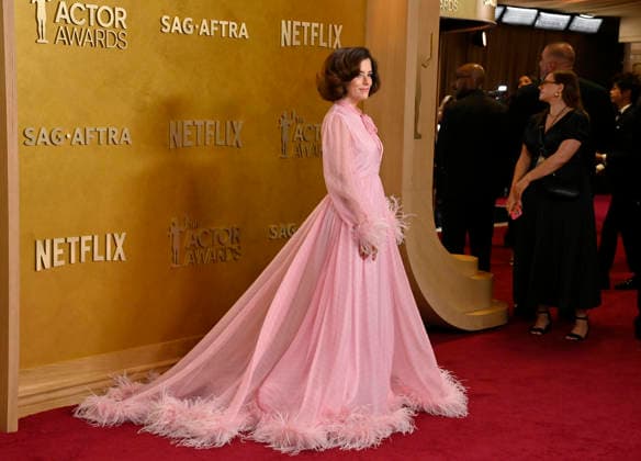 Parker Posey attends the 32nd annual Actor Awards (formerly the SAG Awards) held at the Shrine Auditorium in Los Angeles on Sunday, March 1, 2026.  LAP20260301109 JIMxRUYMEN