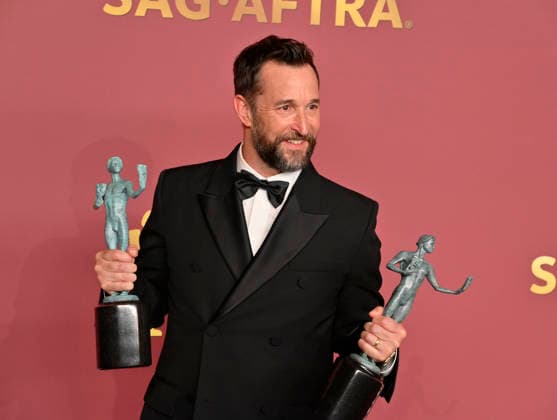 Noah Wyle, winner of the Outstanding Performance by a Male Actor in a Drama Series and Outstanding Performance by an Ensemble in a Drama Series Awards for The Pitt, appears backstage during the 32nd annual SAG Awards held at the Shrine Auditorium in Los Angeles on Sunday, March 1, 2026.  LAP20260301159 JIMxRUYMEN