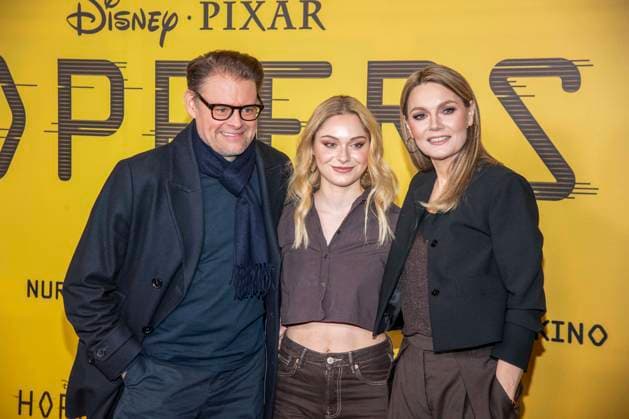 abb Max Giermann, Alina Khani, Martina Hill on the black carpet at the special screening of Hoppers at Zoo Palast Berlin Sunday 01 03 2026 in Berlin Berlin Germany