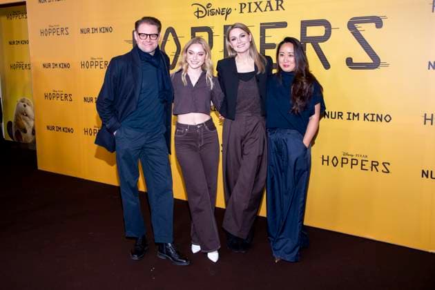 abb Max Giermann, Alina Khani, Martina Hill and Eun Kyung Park on the black carpet at the special screening of Hoppers at Zoo Palast Berlin Sunday 01 03 2026 in Berlin Berlin Germany