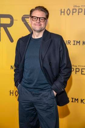 abb Max Giermann on the black carpet at the special screening of Hoppers at Zoo Palast Berlin Sunday 01 03 2026 in Berlin Berlin Germany