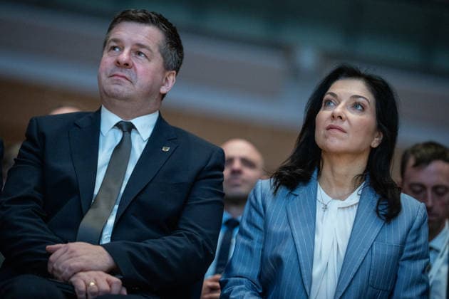 Sven Schulze, Ministerpräsident Sachsen-Anhalt, und Katherina Reiche, Bundesministerin für Wirtschaft und Energie;Regionalpolitische Jahrestagung 2026 des Bundesministeriums für Wirtschaft und Energie BMWE in Halle (Saale), Sachsen-Anhalt, Halle (Saale) Sachsen-Anhalt Deutschland Georg-Friedrich-Händel-Halle *** Sven Schulze, Minister President of Saxony-Anhalt, and Katherina Reiche, Federal Minister for Economic Affairs and Energy Annual Regional Policy Conference 2026 of the Federal Ministry for Economic Affairs and Energy BMWE in Halle Saale , Saxony-Anhalt, Halle Saale Saxony-Anhalt Germany Georg Friedrich Händel Halle