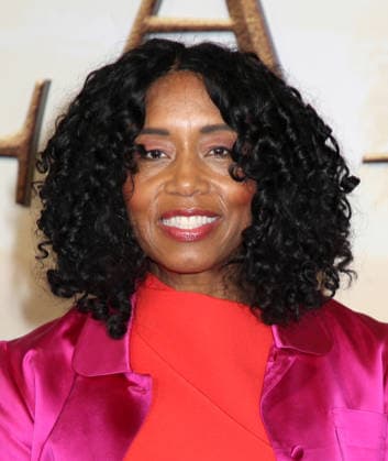 Outlander Season 8 Premiere Kathryn Busby attending the Outlander Season 8 Premiere held at Alice Tully Hall on March 2, 2026 in New York City, NY New York City Alice Tully Hall NY USA Copyright: xStevenxBergman AFF-USA.COMx