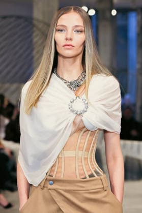 PFW - Weinsanto Runway A model walks the runway during the Weinsanto Womenswear Fall Winter 2026-2027 show as part of Paris Fashion Week on March 02, 2026 in Paris, France. Photo by Jana Call me J ABACAPRESS.COM Paris Ile de France France  Copyright: xJanaxCallxmexJ ABACAx