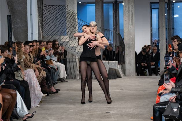 PFW - Weinsanto Runway A model walks the runway during the Weinsanto Womenswear Fall Winter 2026-2027 show as part of Paris Fashion Week on March 02, 2026 in Paris, France. Photo by Jana Call me J ABACAPRESS.COM Paris Ile de France France  Copyright: xJanaxCallxmexJ ABACAx