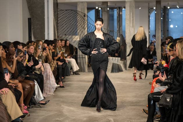 PFW - Weinsanto Runway A model walks the runway during the Weinsanto Womenswear Fall Winter 2026-2027 show as part of Paris Fashion Week on March 02, 2026 in Paris, France. Photo by Jana Call me J ABACAPRESS.COM Paris Ile de France France  Copyright: xJanaxCallxmexJ ABACAx