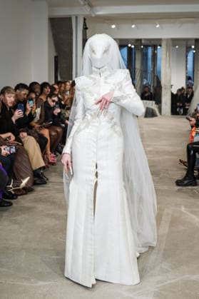 PFW - Weinsanto Runway A model walks the runway during the Weinsanto Womenswear Fall Winter 2026-2027 show as part of Paris Fashion Week on March 02, 2026 in Paris, France. Photo by Jana Call me J ABACAPRESS.COM Paris Ile de France France  Copyright: xJanaxCallxmexJ ABACAx