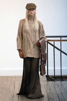 PFW - Vautrait Runway A model walks the runway during the Vautrait Womenswear Fall Winter 2026-2027 show as part of Paris Fashion Week on March 02, 2026 in Paris, France. Photo by Alain Gil Gonzalez ABACAPRESS.COM Paris France  Copyright: xGonzalezxAlain-Gil ABACAx