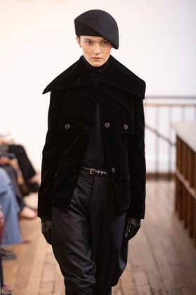 PFW - Vautrait Runway A model walks the runway during the Vautrait Womenswear Fall Winter 2026-2027 show as part of Paris Fashion Week on March 02, 2026 in Paris, France. Photo by Alain Gil Gonzalez ABACAPRESS.COM Paris France  Copyright: xGonzalezxAlain-Gil ABACAx