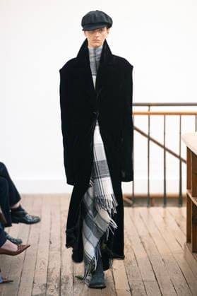 PFW - Vautrait Runway A model walks the runway during the Vautrait Womenswear Fall Winter 2026-2027 show as part of Paris Fashion Week on March 02, 2026 in Paris, France. Photo by Alain Gil Gonzalez ABACAPRESS.COM Paris France  Copyright: xGonzalezxAlain-Gil ABACAx