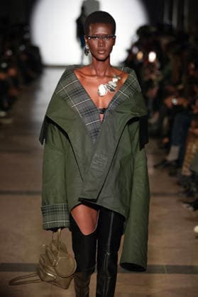 PFW - Julie Kegels Runway A model walks the runway during the Julie Kegels Womenswear Fall Winter 2026-2027 show as part of Paris Fashion Week on March 02, 2026 in Paris, France. Photo by Alain Gil Gonzalez ABACAPRESS.COM Paris France  Copyright: xGonzalezxAlain-Gil ABACAx