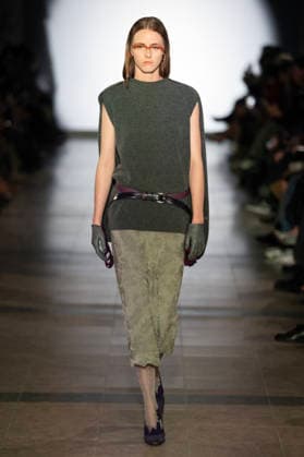 PFW - Julie Kegels Runway A model walks the runway during the Julie Kegels Womenswear Fall Winter 2026-2027 show as part of Paris Fashion Week on March 02, 2026 in Paris, France. Photo by Alain Gil Gonzalez ABACAPRESS.COM Paris France  Copyright: xGonzalezxAlain-Gil ABACAx