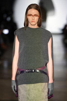 PFW - Julie Kegels Runway A model walks the runway during the Julie Kegels Womenswear Fall Winter 2026-2027 show as part of Paris Fashion Week on March 02, 2026 in Paris, France. Photo by Alain Gil Gonzalez ABACAPRESS.COM Paris France  Copyright: xGonzalezxAlain-Gil ABACAx