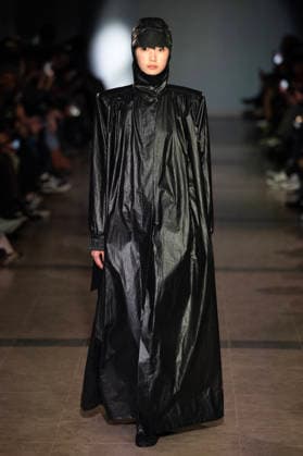 PFW - Julie Kegels Runway A model walks the runway during the Julie Kegels Womenswear Fall Winter 2026-2027 show as part of Paris Fashion Week on March 02, 2026 in Paris, France. Photo by Alain Gil Gonzalez ABACAPRESS.COM Paris France  Copyright: xGonzalezxAlain-Gil ABACAx
