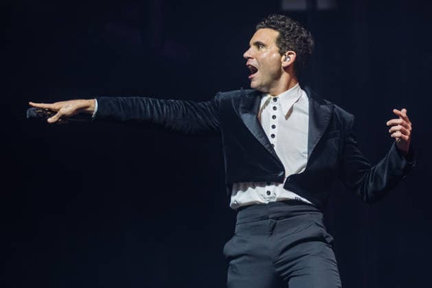 Music Concert - MIKA - Spinning Out Tour Mika performs the Spinning Out Tour on March 02, 2025 at Unipol Arena, Bologna, Italy. Casalecchio di Reno Unipol Arena Italy Copyright: xEmanuelaxVertollix xLiveMediax LPM_2323041