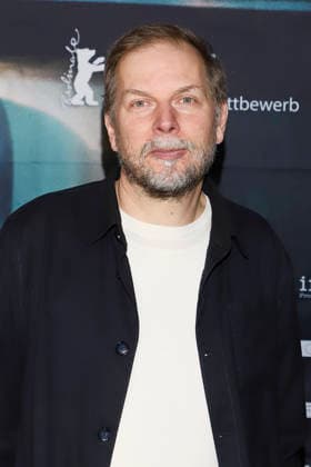 abb Helge Albers as a guest at the Hamburg premiere of the film Gelbe Briefe at Zeise Kinos on Monday 02 03 2026 in Hamburg Hamburg Germany