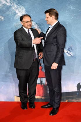 Walid Nackschbandi and Leopold Hoesch at the world premiere of the documentary On The Wave at Cinedom Cologne, 02 03 2026 Foto:xT.xNgox xFuturexImagex wave_6305