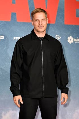 Sebastian Steudtner at the world premiere of the documentary On The Wave at Cinedom Cologne, 02 03 2026 Foto:xT.xNgox xFuturexImagex wave_6317