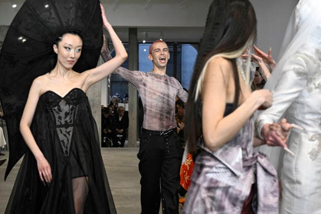 Défilé Winsanto Collection Prêt à Porter Automne Hiver 2026 2027 lors de la Fashion Week de Paris, le 3 mars 2026 Weinsanto Fashion Show Ready to Wear Fall Winter 2026 2027 Collection, during Paris Fashion Week, on March 3rd, 2026 Paris France  Copyright: xAgencex xBestimagexAgencex xBestimagex