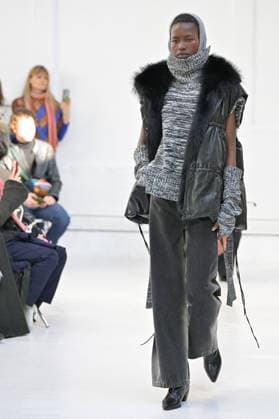 PFW - Demoo Runway A model walks the runway during the Démoo Womenswear Fall Winter 2026-2027 show as part of Paris Fashion Week on March 03, 2026 in Paris, France. Photo by Jana Call me J ABACAPRESS.COM Paris Ile de France France  Copyright: xJanaxCallxmexJ ABACAx
