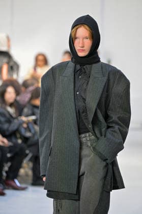 PFW - Demoo Runway A model walks the runway during the Démoo Womenswear Fall Winter 2026-2027 show as part of Paris Fashion Week on March 03, 2026 in Paris, France. Photo by Jana Call me J ABACAPRESS.COM Paris Ile de France France  Copyright: xJanaxCallxmexJ ABACAx