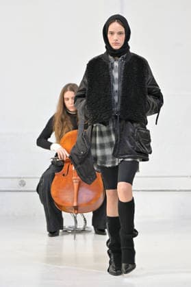 PFW - Demoo Runway A model walks the runway during the Démoo Womenswear Fall Winter 2026-2027 show as part of Paris Fashion Week on March 03, 2026 in Paris, France. Photo by Jana Call me J ABACAPRESS.COM Paris Ile de France France  Copyright: xJanaxCallxmexJ ABACAx