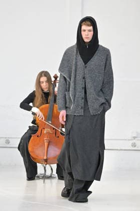 PFW - Demoo Runway A model walks the runway during the Démoo Womenswear Fall Winter 2026-2027 show as part of Paris Fashion Week on March 03, 2026 in Paris, France. Photo by Jana Call me J ABACAPRESS.COM Paris Ile de France France  Copyright: xJanaxCallxmexJ ABACAx