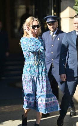 Kate Moss exiting the Hotel Ritz in Paris during PFW Fashion Week on March 3, 2026 Yehiel Chekroune Bestimage Kate Moss exiting the Hotel Ritz in Paris during PFW Fashion Week on March 3, 2026 Paris France  Copyright: xYehielxChekrounex xBestimagexYehielxChekrounex xBestimagex