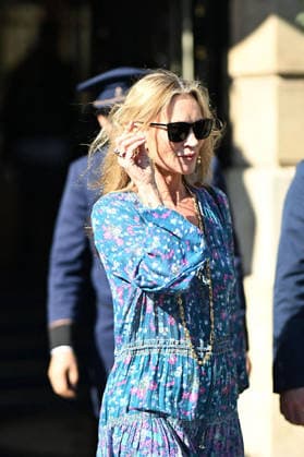 Kate Moss exiting the Hotel Ritz in Paris during PFW Fashion Week on March 3, 2026 Yehiel Chekroune Bestimage Kate Moss exiting the Hotel Ritz in Paris during PFW Fashion Week on March 3, 2026 Paris France  Copyright: xYehielxChekrounex xBestimagexYehielxChekrounex xBestimagex