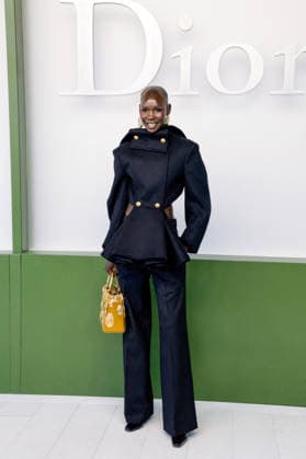 Adot Gak au photocall du défilé Christian Dior Collection Femme Prêt à Porter Automne Hiver 2026 2027 lors de la Fashion Week de Paris PFW au Jardin des Tuileries, à Paris, France, le 3 mars 2026 Olivier Borde Bestimage Photocall of Christian Dior Women Ready to Wear Fall Winter 2026 2027 Collection fashion show, during Paris Fashion Week at Jardin des Tuileries, in Paris, France, on March 3rd, 2026  Copyright: xOLIVIERxBORDEx xBESTIMAGExOLIVIERxBORDEx xBESTIMAGEx
