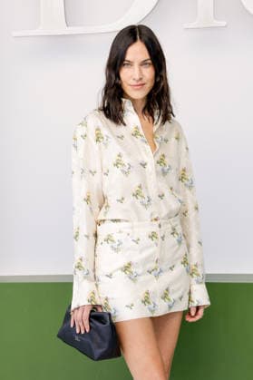 Alexa Chung at the photocall of Christian Dior Women Ready to Wear Fall Winter 2026 2027 Collection fashion show, during Paris Fashion Week PFW at Jardin des Tuileries, in Paris, France, on March 3rd, 2026 Olivier Borde Bestimage Photocall of Christian Dior Women Ready to Wear Fall Winter 2026 2027 Collection fashion show, during Paris Fashion Week at Jardin des Tuileries, in Paris, France, on March 3rd, 2026 Copyright: xOLIVIERxBORDEx xBESTIMAGExOLIVIERxBORDEx xBESTIMAGEx