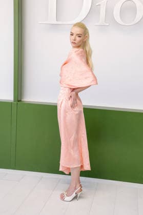 Anya Taylor Joy au photocall du défilé Christian Dior Collection Femme Prêt à Porter Automne Hiver 2026 2027 lors de la Fashion Week de Paris PFW au Jardin des Tuileries, à Paris, France, le 3 mars 2026 Olivier Borde Bestimage Photocall of Christian Dior Women Ready to Wear Fall Winter 2026 2027 Collection fashion show, during Paris Fashion Week at Jardin des Tuileries, in Paris, France, on March 3rd, 2026 Paris France  Copyright: xOLIVIERxBORDEx xBESTIMAGExOLIVIERxBORDEx xBESTIMAGEx