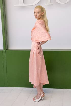 Anya Taylor Joy au photocall du défilé Christian Dior Collection Femme Prêt à Porter Automne Hiver 2026 2027 lors de la Fashion Week de Paris PFW au Jardin des Tuileries, à Paris, France, le 3 mars 2026 Olivier Borde Bestimage Photocall of Christian Dior Women Ready to Wear Fall Winter 2026 2027 Collection fashion show, during Paris Fashion Week at Jardin des Tuileries, in Paris, France, on March 3rd, 2026 Paris France  Copyright: xOLIVIERxBORDEx xBESTIMAGExOLIVIERxBORDEx xBESTIMAGEx