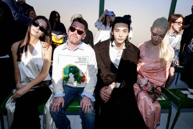 Emily Ratajkowski, Macaulay Culkin, Hyunjin and Anya Taylor Joy at the Front Row of Christian Dior Collection Femme Prêt à Porter Automne Hiver 2026 2027 fashion show during Paris Fashion Week PFW at Jardin des Tuileries, in Paris, France, on March 3rd, 2026 Olivier Borde Bestimage Front Row of Christian Dior Women Ready to Wear Fall Winter 2026 2027 Collection fashion show, during Paris Fashion Week at Jardin des Tuileries, in Paris, France, on March 3rd, 2026 Paris France Copyright: xOLIVIERxBORDEx xBESTIMAGExOLIVIERxBORDEx xBESTIMAGEx