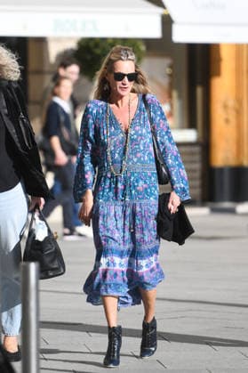 PFW - Kate Moss Arrives at The Ritz Kate Moss arrives at the Ritz hotel during Paris Fashion Week in Paris. Paris, France, March 3, 2026. Photo by Florian Poitout ABACAPRESS.COM Paris France  Copyright: xPoitoutxFlorian ABACAx