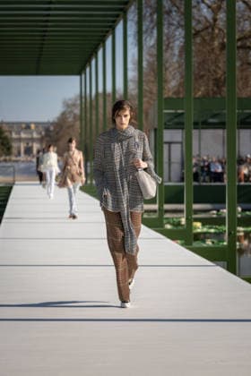 PFW - Dior Runway A model walks the runway during the Christian Dior Womenswear Fall Winter 2026-2027 show as part of Paris Fashion Week on March 3, 2026 in Paris, France. Photo by Alexis Jumeau ABACAPRESS.COM Paris France  Copyright: xJumeauxAlexis ABACAx