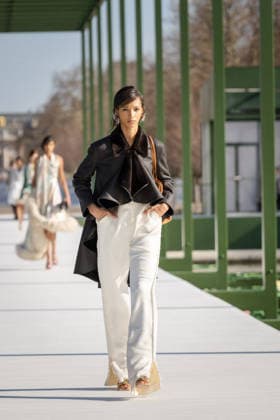 PFW - Dior Runway A model walks the runway during the Christian Dior Womenswear Fall Winter 2026-2027 show as part of Paris Fashion Week on March 3, 2026 in Paris, France. Photo by Alexis Jumeau ABACAPRESS.COM Paris France  Copyright: xJumeauxAlexis ABACAx