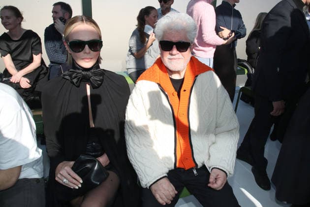 Charlize Theron et Pedro Almodovar Celebs attend the Dior Womenswear Fall Winter 2026 2027 show, Front Row, as part of Paris Fashion Week on March 03, 2026 in Paris, France Bertrand Rindoff Bestimage Celebs attend the Dior Womenswear Fall Winter 2026 2027 show as part of Paris Fashion Week on March 03, 2026 in Paris, France Paris France  Copyright: xBERTRANDxRINDOFFxPETROFFx xBESTIMAGExBERTRANDxRINDOFFxPETROFFx xBESTIMAGEx