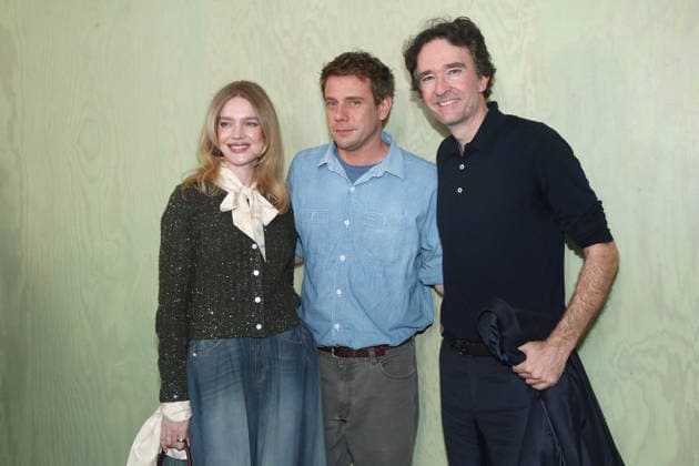 Natalia Vodianova, Jonathan Anderson and Antoine Arnault pose backstage following the Dior Fashion Show, Prêt à porter Automne Hiver 2026 2027, Photocall, as part of Paris Fashion Week on March 03, 2026 in Paris, France Bertrand Rindoff Bestimage Celebs attend the Dior Womenswear Fall Winter 2026 2027 show as part of Paris Fashion Week on March 03, 2026 in Paris, France Paris France  Copyright: xBERTRANDxRINDOFFxPETROFFx xBESTIMAGExBERTRANDxRINDOFFxPETROFFx xBESTIMAGEx
