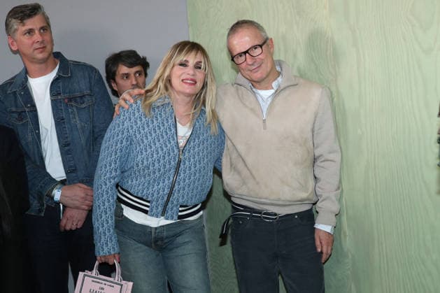 Emmanuelle Seigner and Olivier Bialobos pose backstage following the Dior Womenswear Fall Winter 2026 2027 show, Photocall, as part of Paris Fashion Week on March 03, 2026 in Paris, France Bertrand Rindoff Bestimage Celebs attend the Dior Womenswear Fall Winter 2026 2027 show as part of Paris Fashion Week on March 03, 2026 in Paris, France Paris France  Copyright: xBERTRANDxRINDOFFxPETROFFx xBESTIMAGExBERTRANDxRINDOFFxPETROFFx xBESTIMAGEx